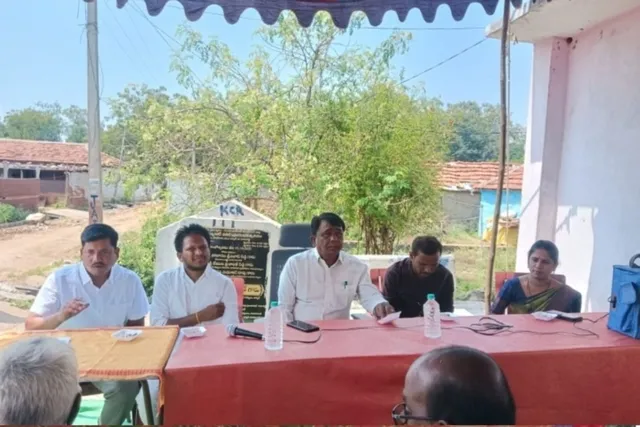 ఎమ్మార్వో ఆధ్వర్యంలో గ్రామంలో రీ భూ సర్వే పూర్తి వివరాలు ఎమ్మార్వో ఆధ్వర్యంలో గ్రామంలో రీ భూ సర్వే పూర్తి వివరాలు