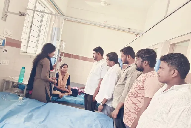 ఫుడ్ పాయిజన్ ఘటనపై విద్యార్థులను పరామర్శించిన దిశ కమిటీ సభ్యుడు