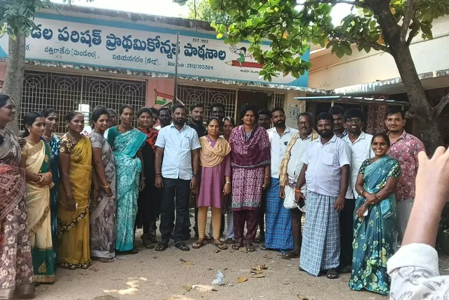 వంగర ఎంపీపీ స్కూల్ ఛైర్మెన్ గా వైసీపీ మద్దతుదారులు ఎన్నిక