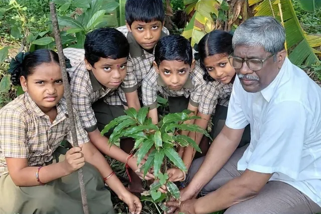 ఓజోన్ పొర పరిరక్షణపై విద్యార్థులకు అవగాహన