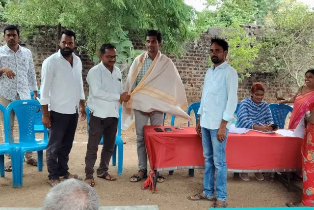 నేతావత్ తండాలో ఎస్ఐఆర్ ప్రక్రియను పరిశీలించిన ఎంపీడీవో నేతావత్ తండాలో ఎస్ఐఆర్ ప్రక్రియను పరిశీలించిన ఎంపీడీవో