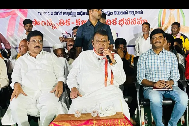 సాంస్కృతిక వేదిక ప్రారంభించిన పోచారం సాంస్కృతిక వేదిక ప్రారంభించిన పోచారం