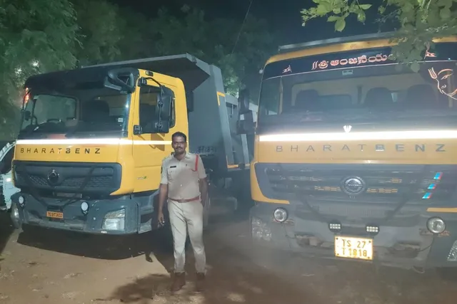 నారాయణపేటలో అక్రమ ఇసుక తరలిస్తున్న ఐదు టిప్పర్లు సీజ్