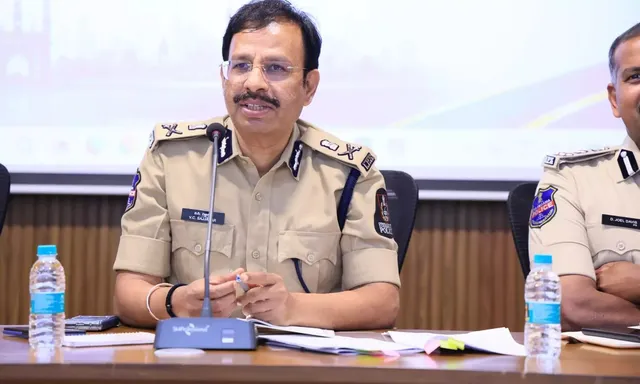 జూనియర్ ఎన్టీఆర్ అభిమానులపై సీపీ సజ్జనార్ ఆగ్రహం