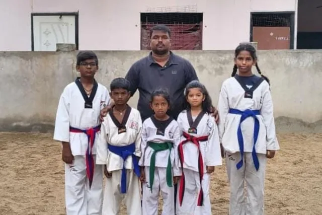 జాతీయ తైక్వాండో పోటీలకు తాడిపత్రి క్రీడాకారులు ఎంపిక