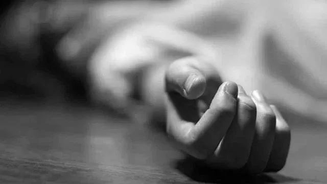 వృద్ధురాలిని హత్య చేసి ఒంటిపై బంగారం చోరీ
