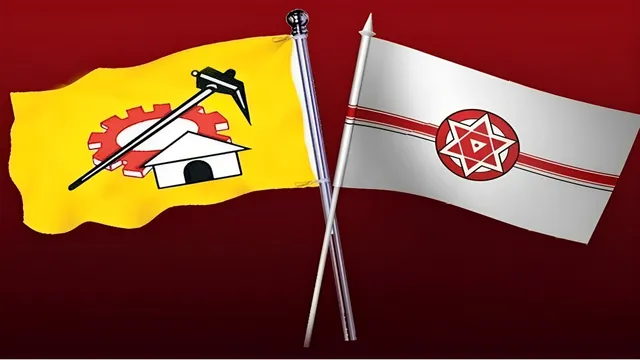 కాకినాడ కూటమిలో టీడీపీ, జనసేన మధ్య రెబల్స్ రగడ