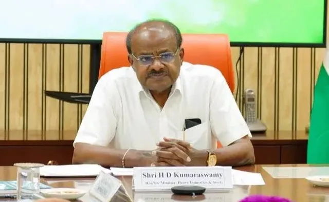 రాజకీయంగా అంతం చేసేందుకు కుట్రలు- డీకేపై కేంద్రమంత్రి ఆరోపణ