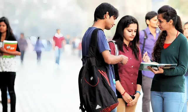 విదేశీ విశ్వవిద్యాలయాలకు ఏపీలో భారీ ప్రోత్సాహకాలు విదేశీ విశ్వవిద్యాలయాలకు ఏపీలో భారీ ప్రోత్సాహకాలు