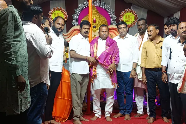 సత్తిరెడ్డి కాలనీలో మహా అన్నదానం