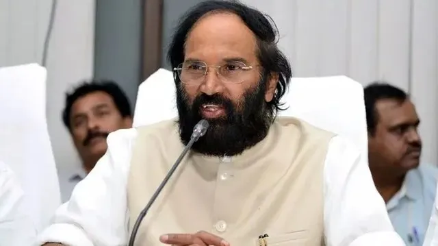 బీఆర్ఎస్ పాలనలో ఒక్క రేషన్ కార్డు ఇవ్వలేదు: మంత్రి ఉత్తమ్ కుమార్ రెడ్డి