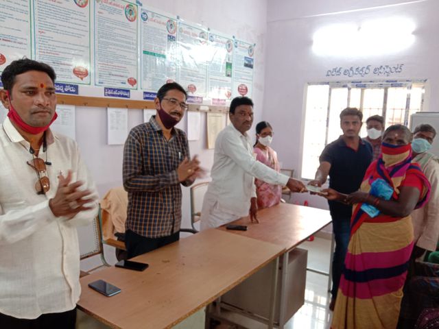 డొంకలపర్తలో పెన్షన్ పెంపు కార్యక్రమం