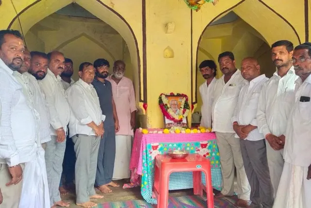 బసయ్య స్వామి కుటుంబాన్ని పరామర్శించిన ఎమ్మెల్యే