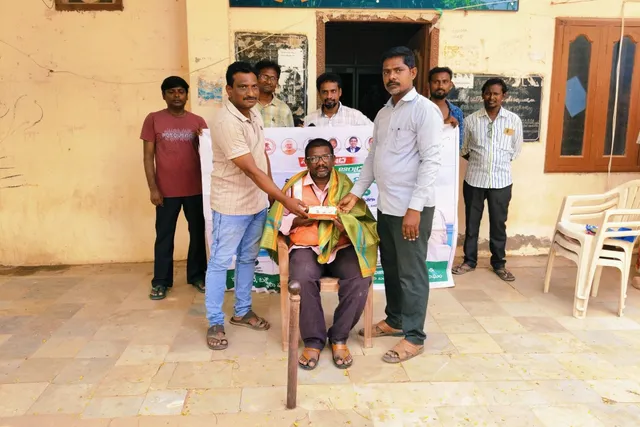 బద్వేల్‌లో గాంధీ జయంతి: పారిశుధ్య కార్మికులకు ఘన సత్కారం