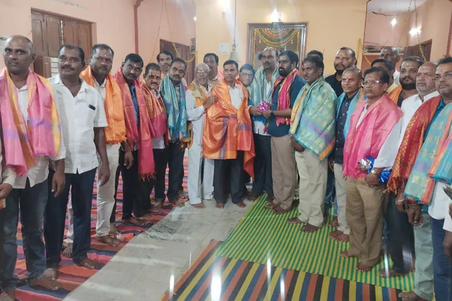 నందిపేటలో నూతన కార్యవర్గానికి ఘన సన్మానం