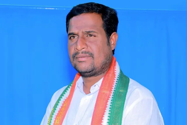 కేసీఆర్ కు వేల కోట్ల రూపాయలు ఎలా వచ్చాయో చెప్పాలి
