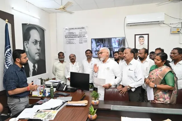 లోకేష్‌కు మంత్రిగా కొనసాగే హక్కు లేదు: మాజీ మంత్రి అంబటి