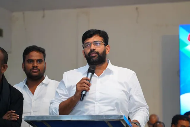 రాజానగరంలో వైసీపీ విస్తృత స్థాయి సమావేశం