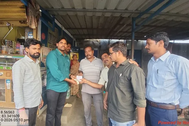 బొబ్బిలిలో నిషేధిత ప్లాస్టిక్‌పై తనిఖీలు.. రూ.7 వేల జరిమానా