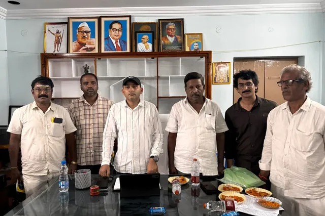 రేషన్ ప్రక్రియ సక్రమంగా జరిపించాలి: ఎమ్మార్వో