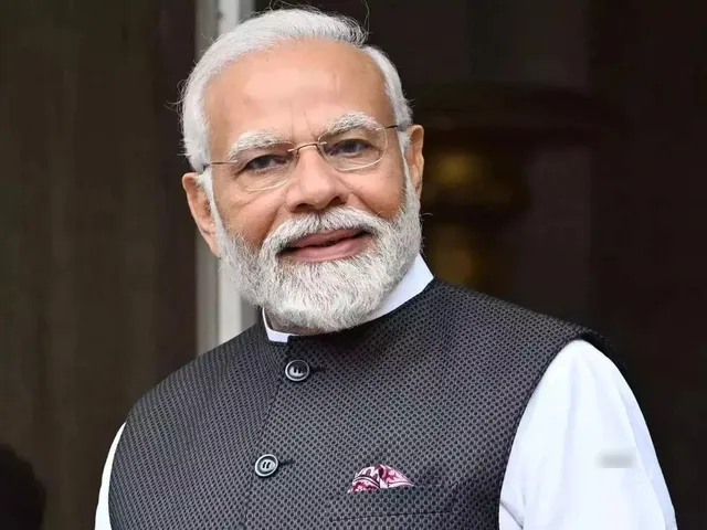 దేశాన్ని విడగొట్టే ప్రయత్నాలను తిప్పికొట్టాలి: మోదీ