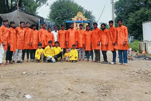 మహా లింగేశ్వరా యూత్ ఆధ్వర్యంలో గణేష్ నిమజ్జనం