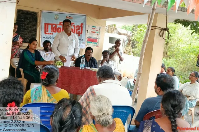 గోపీనాథపట్నం గ్రామ సభలో ప్రత్యేక అధికారి ఆంజనేయ బాబు