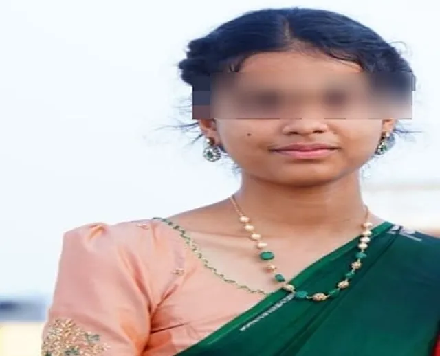 Inter student commits suicide by hanging herself from a fan Inter student commits suicide by hanging herself from a fan
