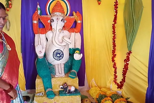దేశభక్తి ఉట్టిపడేలా వినాయకుడి ఆకృతి