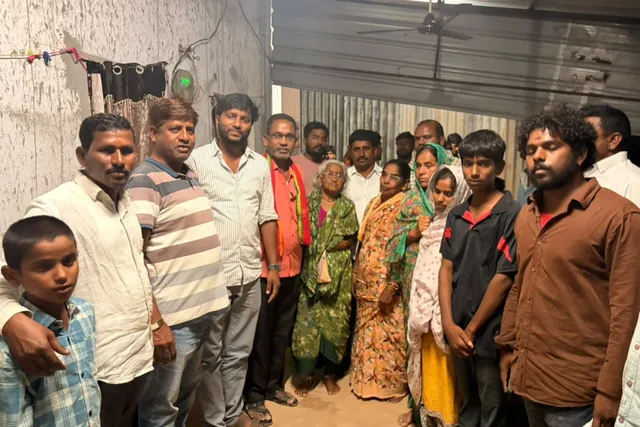 పేద కుటుంబానికి అండగా నిలిచిన జరుపుల భాస్కర్ పేద కుటుంబానికి అండగా నిలిచిన జరుపుల భాస్కర్