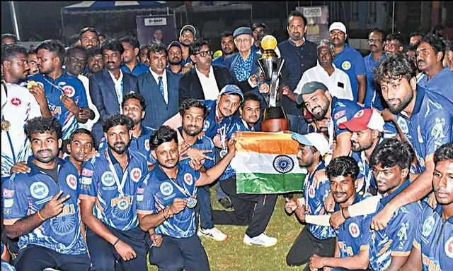 ஆசிய டென்னிஸ் பந்து கிரிக்கெட்: இந்தியா இரட்டை சாம்பியன் பட்டம்