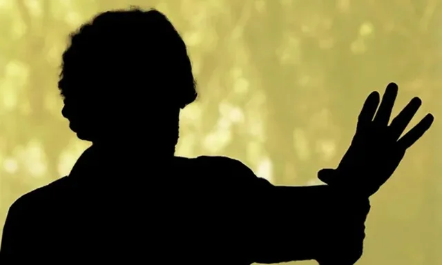 గ్యాంగ్‌స్టర్ల టార్గెట్‌గా సెలబ్రిటీలు.. ప్రమాదకరంగా మారుతున్న స్టార్‌డమ్