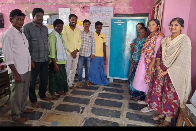 లక్కవరం ప్రాథమిక పాఠశాల అభివృద్ధికి దాతలు చేయూత