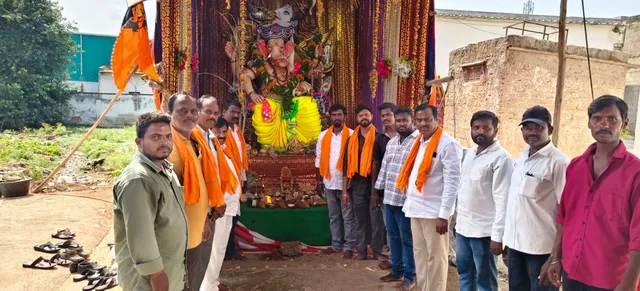 వాల్మీకి యువజన సంఘం ఆధ్వర్యంలో ఘనంగా అన్నదానం
