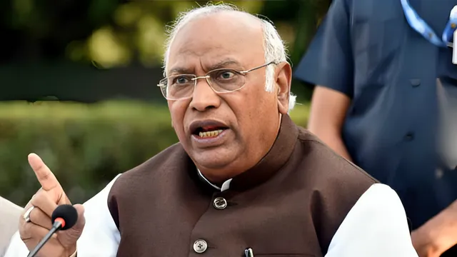 లోక్‌సభ, అసెంబ్లీలను రద్దు చేయాలి: ఖర్గే