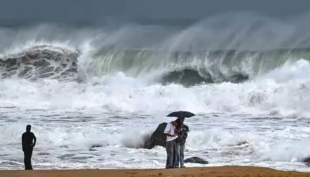 అర్నబ్ అలర్ట్.. ఏపీతో సహా మూడు రాష్ట్రాల్లో ఫ్లాష్ ఫ్లడ్స్