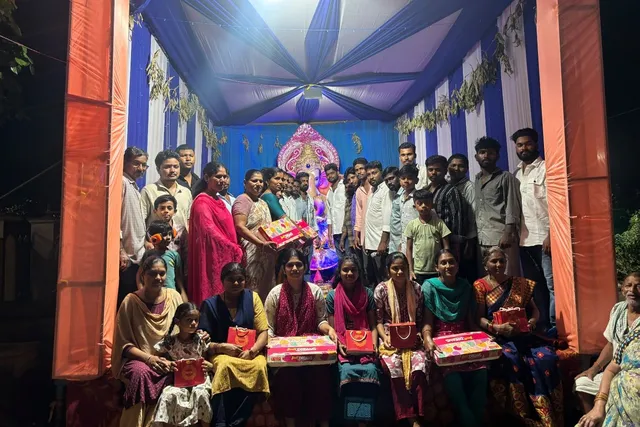 పాత సూరారంలో సందడిగా వినాయకుడి మండపం వద్ద మహిళల ఆటలు