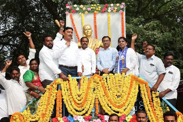 చాకలి ఐలమ్మ పోరాట స్ఫూర్తి నేటితరానికి ఆదర్శం కలెక్టర్