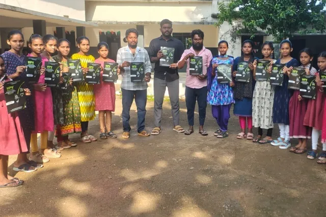 వెల్గనూర్ పాఠశాలలో HPV వ్యాక్సిన్ పై అవగాహన కార్యక్రమం