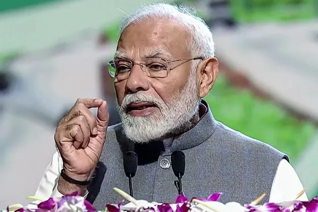 స్మిత్ మచ్చర్‌ ఒక హీరో.. ప్రధాని మోదీ ప్రశంస