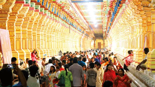 பிரதமர் மோடி பாராட்டிய ராமேசுவரம் 3-ம் பிரகாரம்: பக்தர்கள் வருகை அதிகரிப்பு