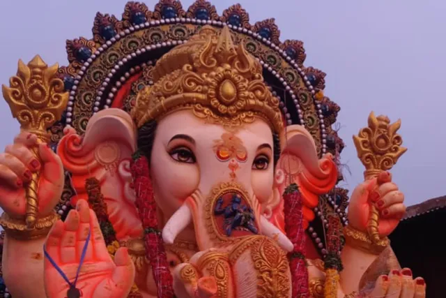 కంగ్టి గ్రామంలో ఆల్ టైం రికార్డ్ బ్రేక్ చేసిన గణేష్ లడ్డూ ధర