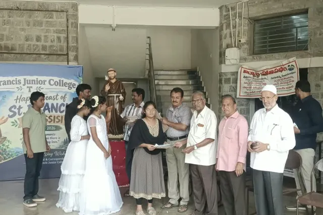 పలమనేరులో పర్యావరణ పరిరక్షణపై వ్యాసరచన పోటీలు
