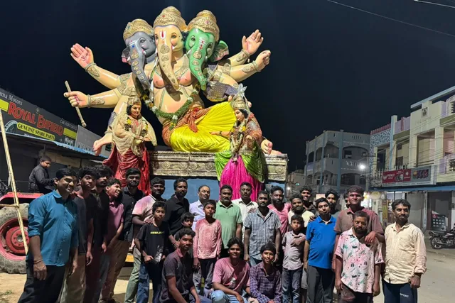 ధర్పల్లిలో గణనాథుడి మహ నిమజ్జనం
