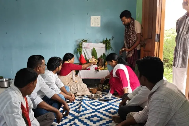 విఘ్నేశ్వరుడికి ప్రత్యేక పూజలు చేసిన ఆత్రం సుగుణక్క