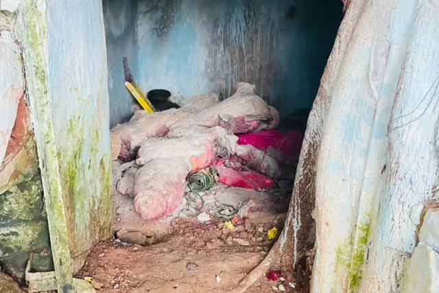 గజ్వేల్ దుర్గమ్మ విగ్రహం ధ్వంసం: దుండగులపై గ్రామస్తుల ఆగ్రహం