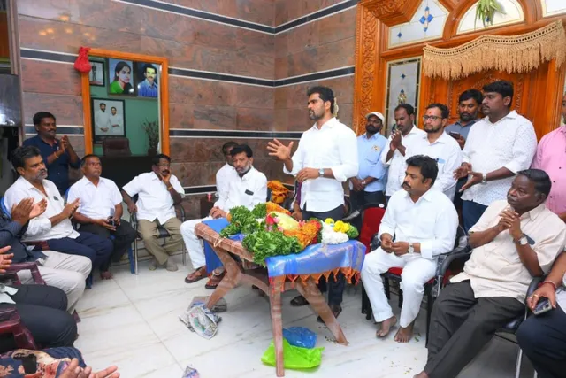 స్థానిక ఎన్నికల్లో వైఎస్సార్సీపీ భారీ విజయం సాధించాలి: వెంకటేగౌడ
