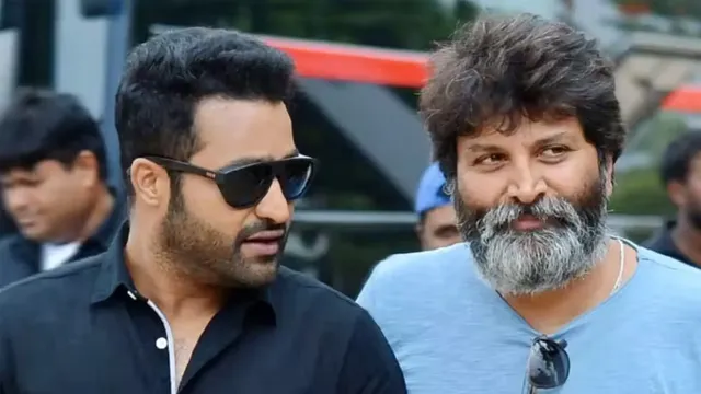 ‘గాడ్‌ ఆఫ్‌ వార్‌’పై క్లారిటీ ఇచ్చిన త్రివిక్రమ్‌
