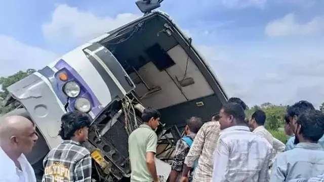 ఆర్టీసీ బస్సుకు తృటిలో తప్పిన భారీ ప్రమాదం