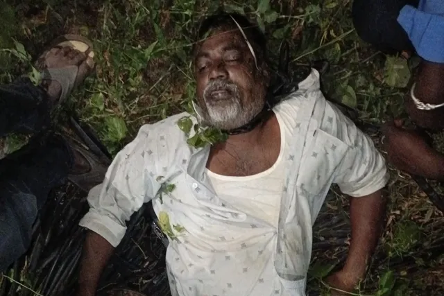 భార్యను కోల్పోయిన వ్యక్తి మనస్తాపంతో ఆత్మహత్య భార్యను కోల్పోయిన వ్యక్తి మనస్తాపంతో ఆత్మహత్య